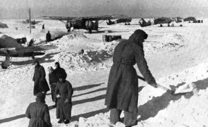 aeroportostalinogenn1942