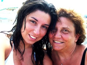 La sorella Elvira Del Pizzo  e la nipote Ombretta Para
