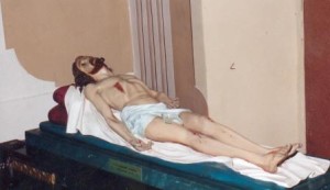 Statua Gesù Cristo morto