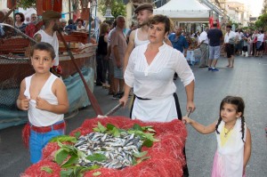 MARE d'aMARE: corteo e scenette pescatori