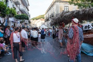 MARE d'aMARE: corteo e scenette pescatori 